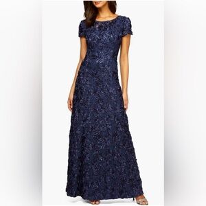 NWOT - Alex Evenings Women’s Navy Floral Textured Formal Evening Dress Size 16W